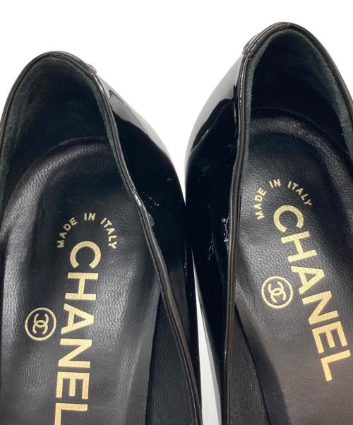 CHANEL（シャネル）CHANEL (シャネル) エナメルハイヒールパンプス ブラック サイズ:37Cの古着・服飾アイテム