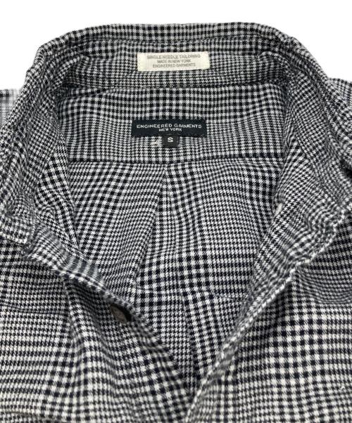 Engineered Garments（エンジニアドガーメンツ）Engineered Garments (エンジニアドガーメンツ) ボタンダウンシャツ グレー サイズ:Ｓの古着・服飾アイテム