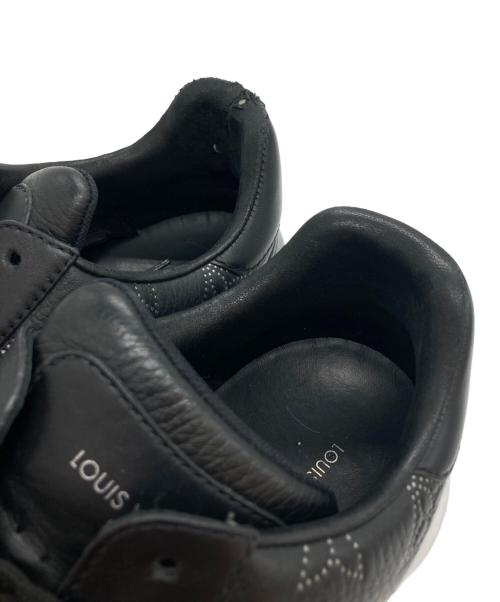 LOUIS VUITTON（ルイ ヴィトン）LOUIS VUITTON (ルイ ヴィトン) ローカットスニーカー ブラック サイズ:8　１/２の古着・服飾アイテム