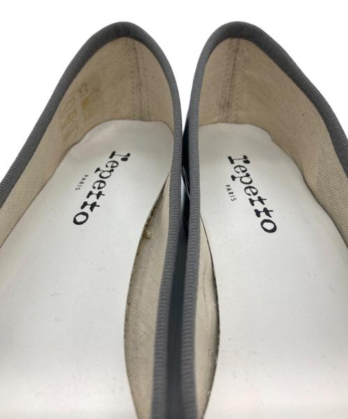 repetto（レペット）Repetto (レペット) CAMILLE/エナメルバレエシューズ グレー サイズ:38の古着・服飾アイテム