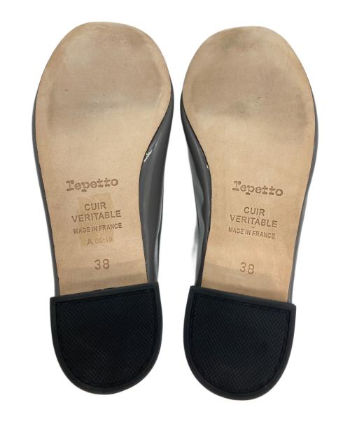 repetto（レペット）Repetto (レペット) CAMILLE/エナメルバレエシューズ グレー サイズ:38の古着・服飾アイテム