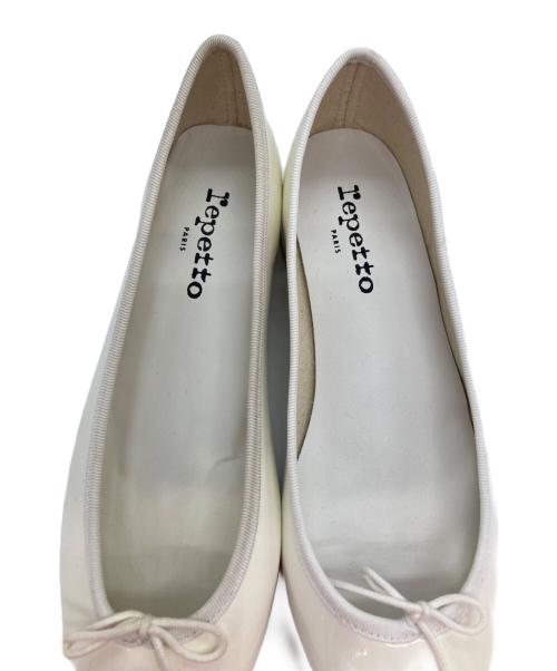 repetto（レペット）repetto (レペット) CAMILLE/エナメルバレエシューズ Blanc(アイボリー) サイズ:38の古着・服飾アイテム