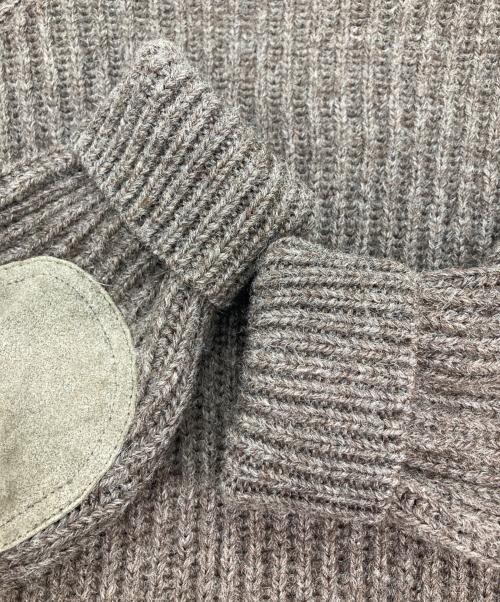 Black Sheep（ブラックシープ）BLACK SHEEP (ブラックシープ) レザーパッチクールネックニット ブラウン サイズ:40の古着・服飾アイテム