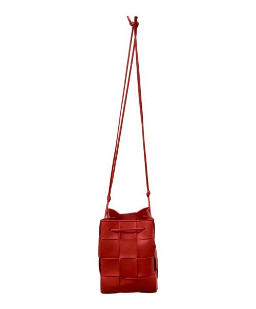 BOTTEGA VENETA（ボッテガベネタ）BOTTEGA VENETA (ボッテガベネタ) マキシイントレチャートカセットミニ クロスボディバケット ショルダーバッグ オレンジの古着・服飾アイテム