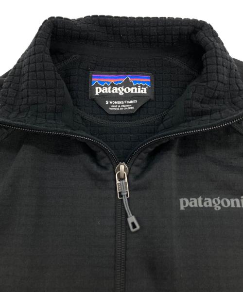 Patagonia（パタゴニア）Patagonia (パタゴニア) R1ジャケット ブラック サイズ:Sの古着・服飾アイテム