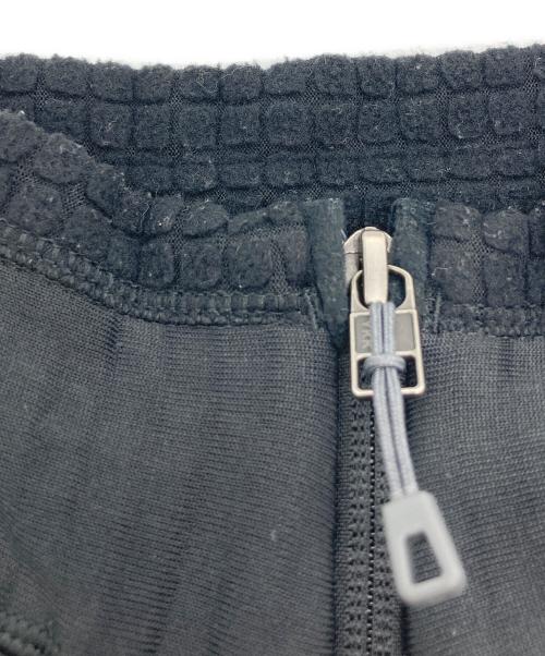 Patagonia（パタゴニア）Patagonia (パタゴニア) R1ジャケット ブラック サイズ:Sの古着・服飾アイテム