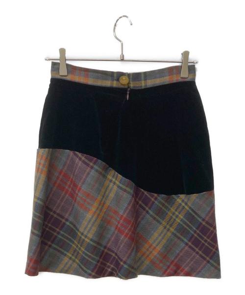 Vivienne Westwood RED LABEL（ヴィヴィアンウエストウッドレッドレーベル）Vivienne Westwood RED LABEL (ヴィヴィアンウエストウッドレッドレーベル) スカート ブラック サイズ:42の古着・服飾アイテム