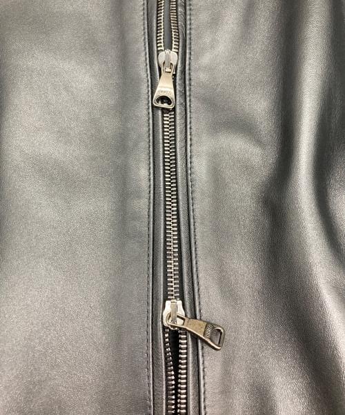 EMMETI（エンメティ）EMMETI (エンメティ) JURI/ラムスキンシングルライダースジャケット ブラック サイズ:46の古着・服飾アイテム