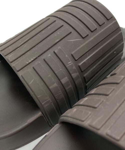 BOTTEGA VENETA（ボッテガベネタ）BOTTEGA VENETA (ボッテガベネタ) slider sandal /シャワーサンダル ブラウン サイズ:42の古着・服飾アイテム