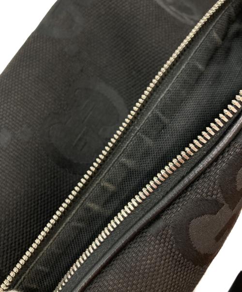 GUCCI（グッチ）GUCCI (グッチ) ボディバッグ ブラックの古着・服飾アイテム