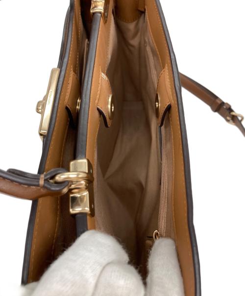 COACH（コーチ）COACH (コーチ) ターンロック2wayバッグ ベージュ サイズ:-の古着・服飾アイテム