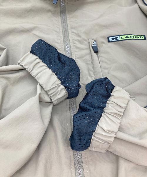 X-LARGE（エクストララージ）X-LARGE (エクストララージ) ナイロンジャケット ベージュ サイズ:Ｍの古着・服飾アイテム