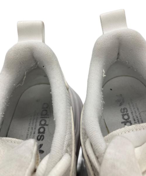 adidas（アディダス）adidas (アディダス) オズガイア/厚底スニーカー ホワイト サイズ:26㎝の古着・服飾アイテム
