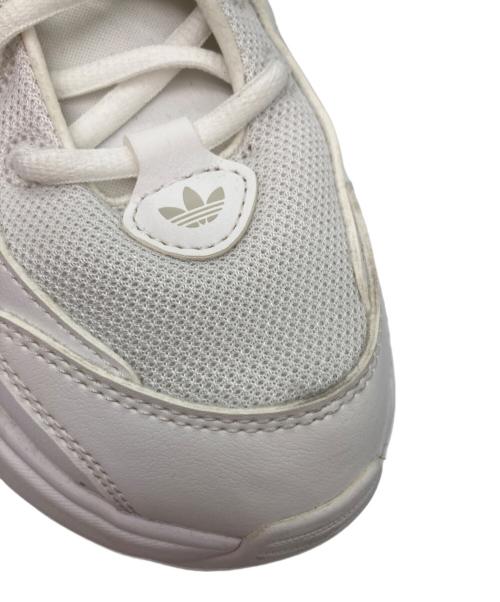adidas（アディダス）adidas (アディダス) オズガイア/厚底スニーカー ホワイト サイズ:26㎝の古着・服飾アイテム