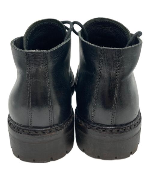 GEOFFREY B SMALL（ジェフリービースモール）GEOFFREY B SMALL (ジェフリービースモール) チャッカーブーツ ブラック サイズ:40の古着・服飾アイテム