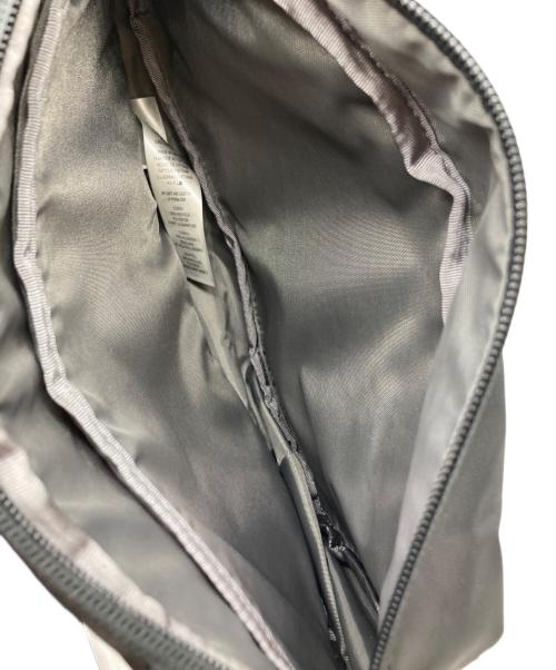 Patagonia（パタゴニア）Patagonia (パタゴニア) アトムスリングバッグ ブラックの古着・服飾アイテム