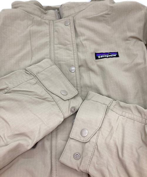 Patagonia（パタゴニア）Patagonia (パタゴニア) ウィメンズ・スカイセイル・スリーインワン・コート ベージュ サイズ:Ｌの古着・服飾アイテム