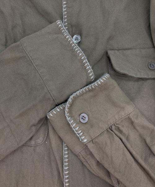 UNUSED（アンユーズド）UNUSED (アンユーズド) ステッチデザインオープンカラーシャツ カーキ サイズ:Lの古着・服飾アイテム