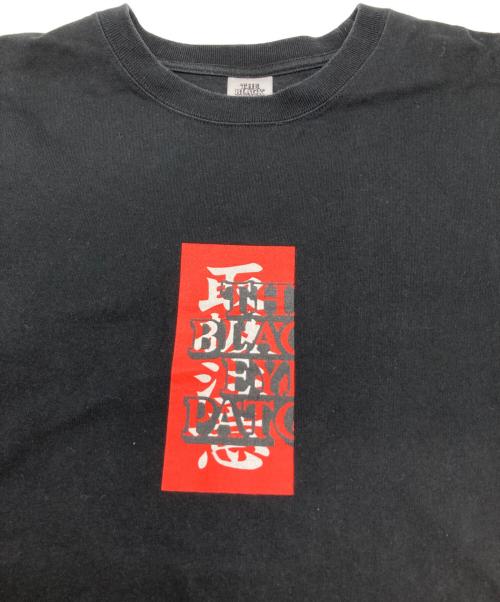 BlackEyePatch（ブラックアイパッチ）BlackEyePatch (ブラックアイパッチ) ロゴプリントTシャツ ブラック サイズ:Ⅼの古着・服飾アイテム