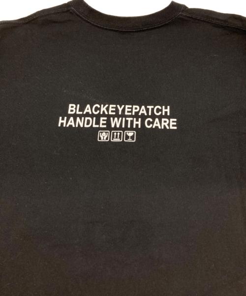 BlackEyePatch（ブラックアイパッチ）BlackEyePatch (ブラックアイパッチ) ロゴプリントTシャツ ブラック サイズ:Ⅼの古着・服飾アイテム