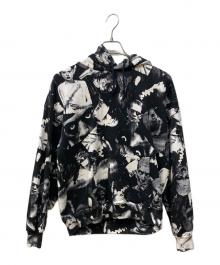 LEVI'S×universal mosters（リーバイス）の古着「総柄プルオーバーパーカー」｜ブラック×ホワイト