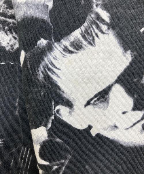 LEVI'S（リーバイス）LEVI'S (リーバイス) universal mosters 総柄プルオーバーパーカー ブラック×ホワイト サイズ:Sの古着・服飾アイテム