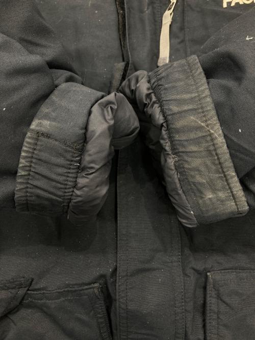 THE NORTH FACE（ザ ノース フェイス）THE NORTH FACE (ザ ノース フェイス) ダウンジャケット ブラック サイズ:Ｌの古着・服飾アイテム