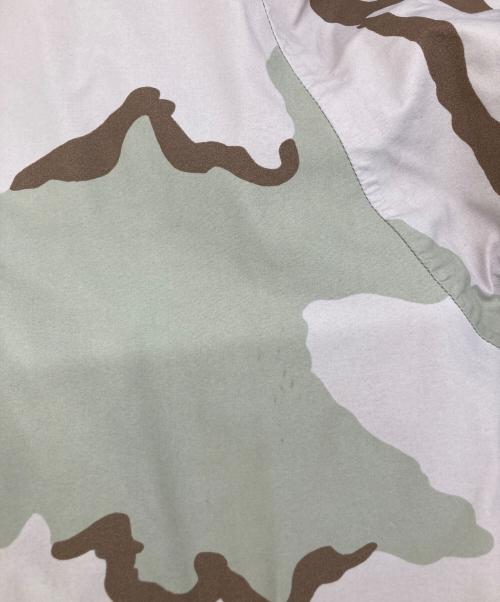 US ARMY（ユーエスアーミー）US ARMY (ユーエスアーミー) ECWCS GEN1デザートカモゴアテックスパーカー ベージュ サイズ:ⅯLの古着・服飾アイテム