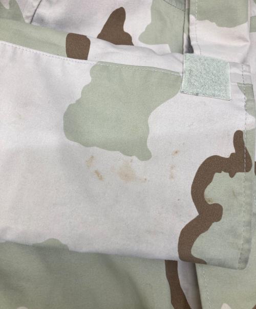 US ARMY（ユーエスアーミー）US ARMY (ユーエスアーミー) ECWCS GEN1デザートカモゴアテックスパーカー ベージュ サイズ:ⅯLの古着・服飾アイテム