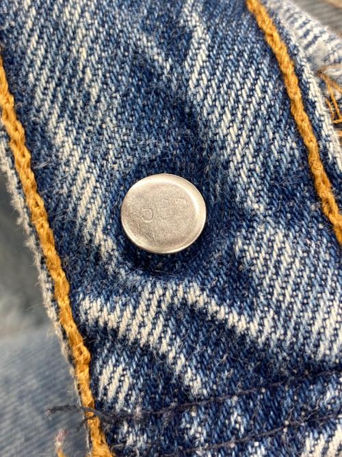 LEVI'S（リーバイス）LEVI'S (リーバイス) デニムパンツ インディゴ サイズ: W32×L32の古着・服飾アイテム