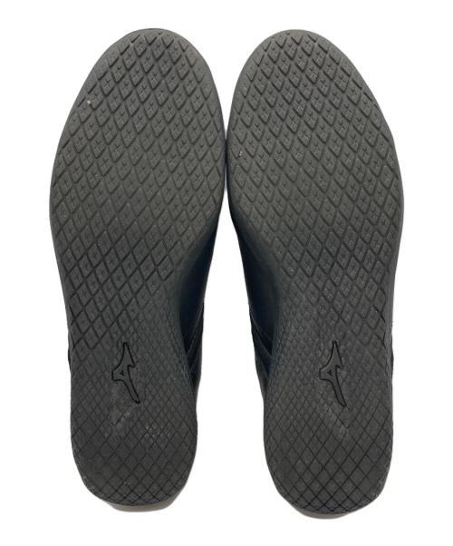 MIZUNO（ミズノ）MIZUNO (ミズノ) ベアクラッチL/ドライビングシューズ ブラック サイズ:27.5の古着・服飾アイテム