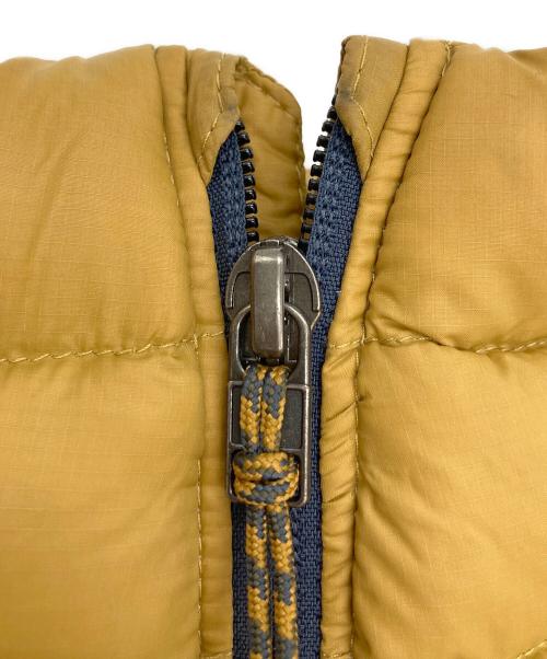 Patagonia（パタゴニア）Patagonia (パタゴニア) ダウン・セーター/ダウンジャケット マスタード×ネイビー サイズ:XSの古着・服飾アイテム
