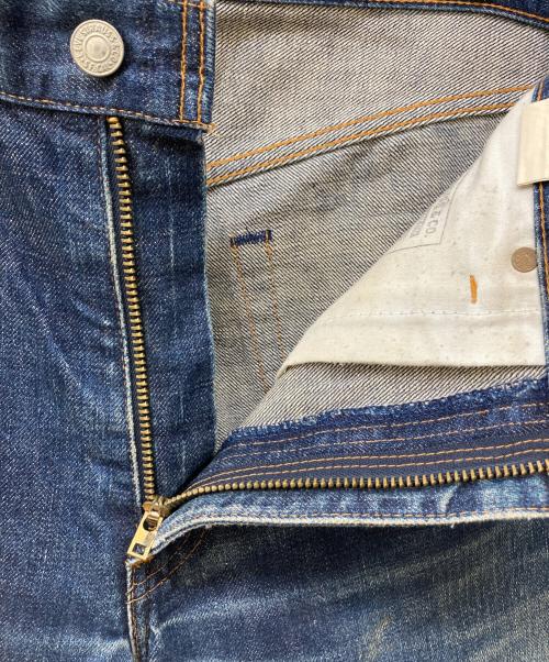 LEVI'S（リーバイス）LEVI'S (リーバイス) セルビッチデニムパンツ インディゴ サイズ:Mの古着・服飾アイテム