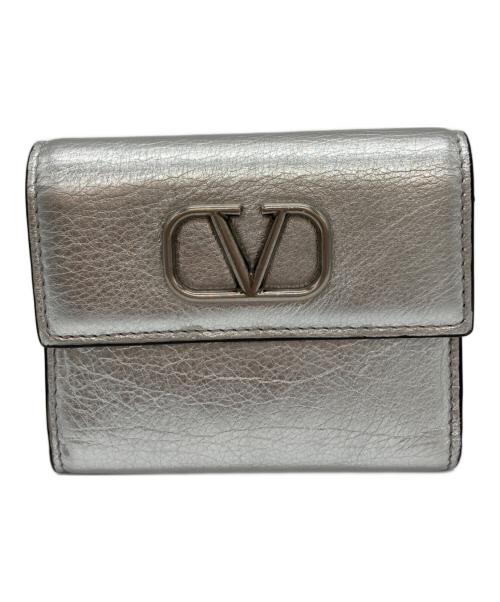 VALENTINO GARAVANI（ヴァレンティノ・ガラヴァーニ）VALENTINO GARAVANI (ヴァレンティノ・ガラヴァーニ) 3つ折り財布 シルバーの古着・服飾アイテム