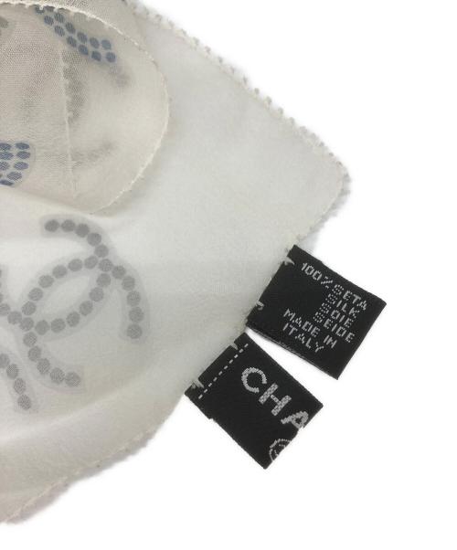 CHANEL（シャネル）CHANEL (シャネル) ココマーク大判シルクスカーフ グレーの古着・服飾アイテム
