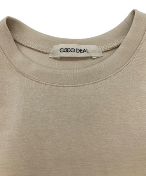 COCODEAL（ココディール）COCODEAL (ココディール) アシメペプラムカットソー ベージュ サイズ:2の古着・服飾アイテム