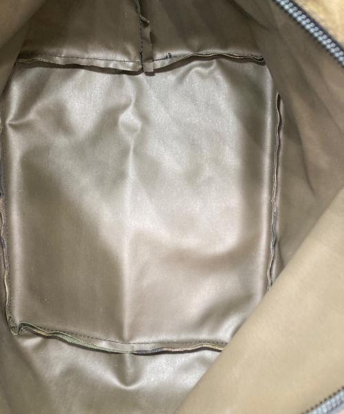 Herve Chapelier（エルベシャプリエ）Herve Chapelier (エルベシャプリエ) ナイロン舟形トートM カーキの古着・服飾アイテム