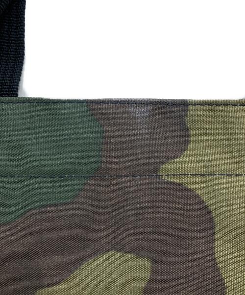 Herve Chapelier（エルベシャプリエ）Herve Chapelier (エルベシャプリエ) ナイロン舟形トートM カーキの古着・服飾アイテム