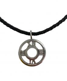 TIFFANY & Co.（ティファニー アンド コー）の古着「オープンアトラスサークルレザーコードネックレス」｜ブラック