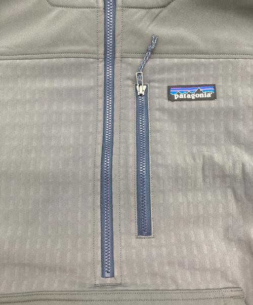 Patagonia（パタゴニア）Patagonia (パタゴニア) R2 テックフェイス・プルオーバー グレー サイズ:XSの古着・服飾アイテム
