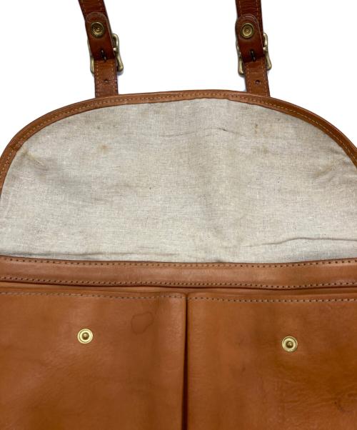 SLOW（スロウ）SLOW (スロウ) bono half moon hunting shoulder bag/レザーショルダーバッグ ブラウンの古着・服飾アイテム