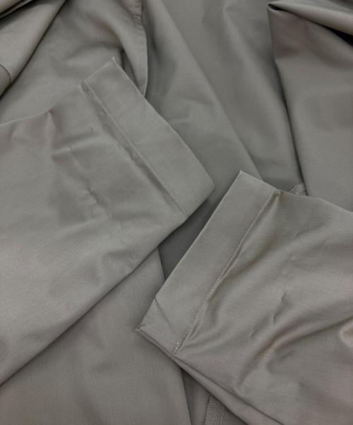 mizuiro-ind（ミズイロインド）mizuiro-ind (ミズイロインド) 変形ガウンコート ベージュ サイズ:不明の古着・服飾アイテム