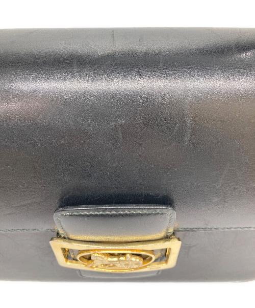 CELINE（セリーヌ）CELINE (セリーヌ) 馬車金具レザーショルダーバッグ ブラックの古着・服飾アイテム
