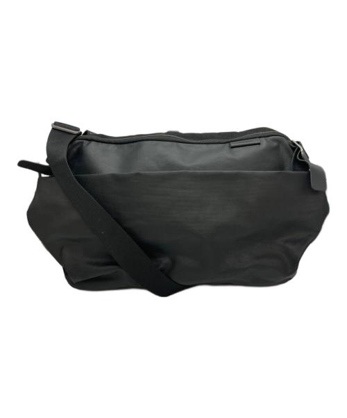 Cote&Ciel（コートエシエル）Cote&Ciel (コートエシエル) Riss Coated Canvas Black/メッセンジャーバッグ ブラックの古着・服飾アイテム