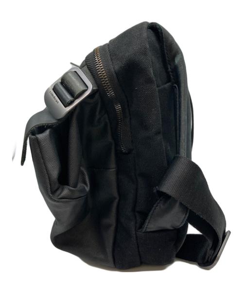 Cote&Ciel（コートエシエル）Cote&Ciel (コートエシエル) Riss Coated Canvas Black/メッセンジャーバッグ ブラックの古着・服飾アイテム