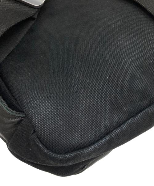 Cote&Ciel（コートエシエル）Cote&Ciel (コートエシエル) Riss Coated Canvas Black/メッセンジャーバッグ ブラックの古着・服飾アイテム
