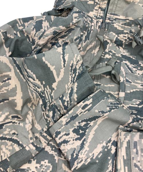 US ARMY（ユーエスアーミー）US ARMY (ユーエスアーミー) デジタルタイガーカモゴアテックスパーカー/APEC ABU グリーン サイズ:‐の古着・服飾アイテム