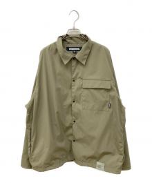 NEIGHBORHOOD（ネイバーフッド）の古着「MULTIFUNCTIONAL SHIRT/ナイロンシャツ」｜カーキ