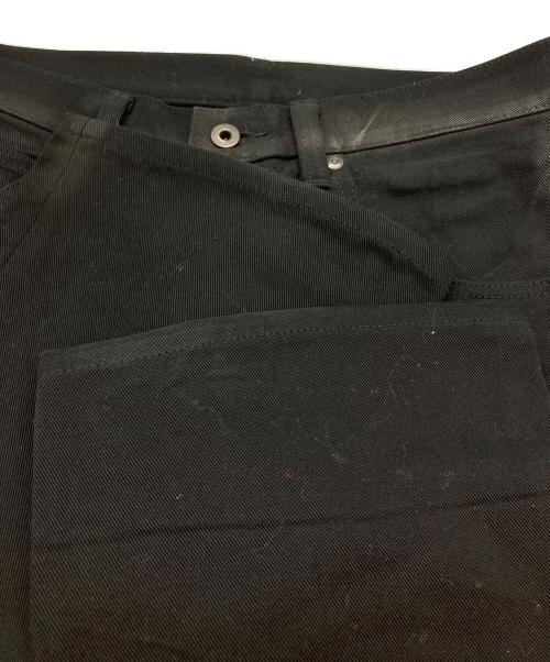 ISAMU KATAYAMA BACKLASH（イサムカタヤマ・バックラッシュ）ISAMU KATAYAMA BACKLASH (イサムカタヤマ・バックラッシュ) デニムパンツ ブラック サイズ:Ｍの古着・服飾アイテム