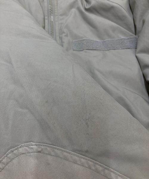 US ARMY（ユーエスアーミー）US ARMY (ユーエスアーミー) GEN Ⅲ ECWCS LEVEL7/プリマロフトジャケット カーキ サイズ:Ⅿの古着・服飾アイテム